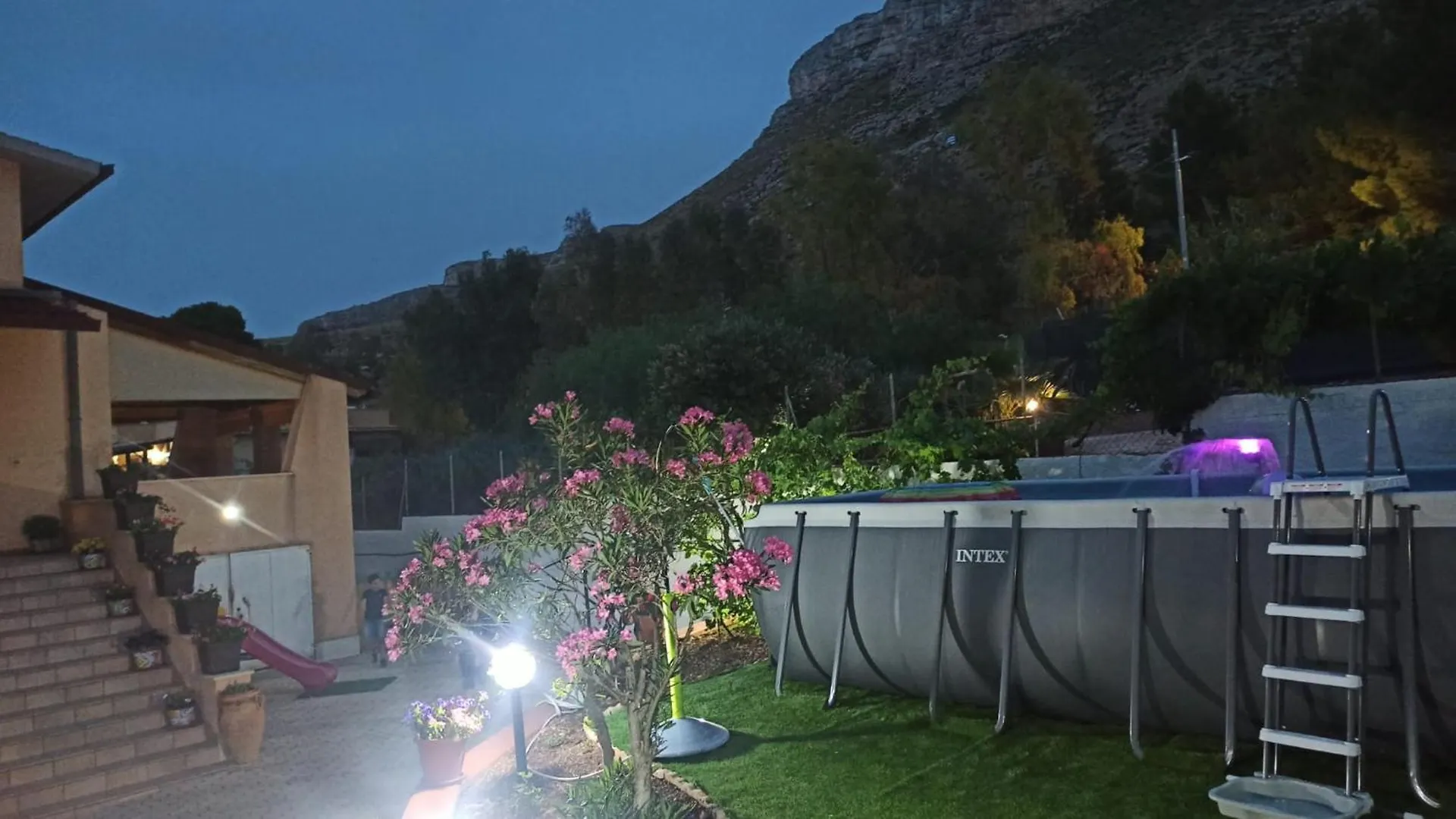 Casa Vacanze Villa Serena Pizzolungo 0*,  Itálie