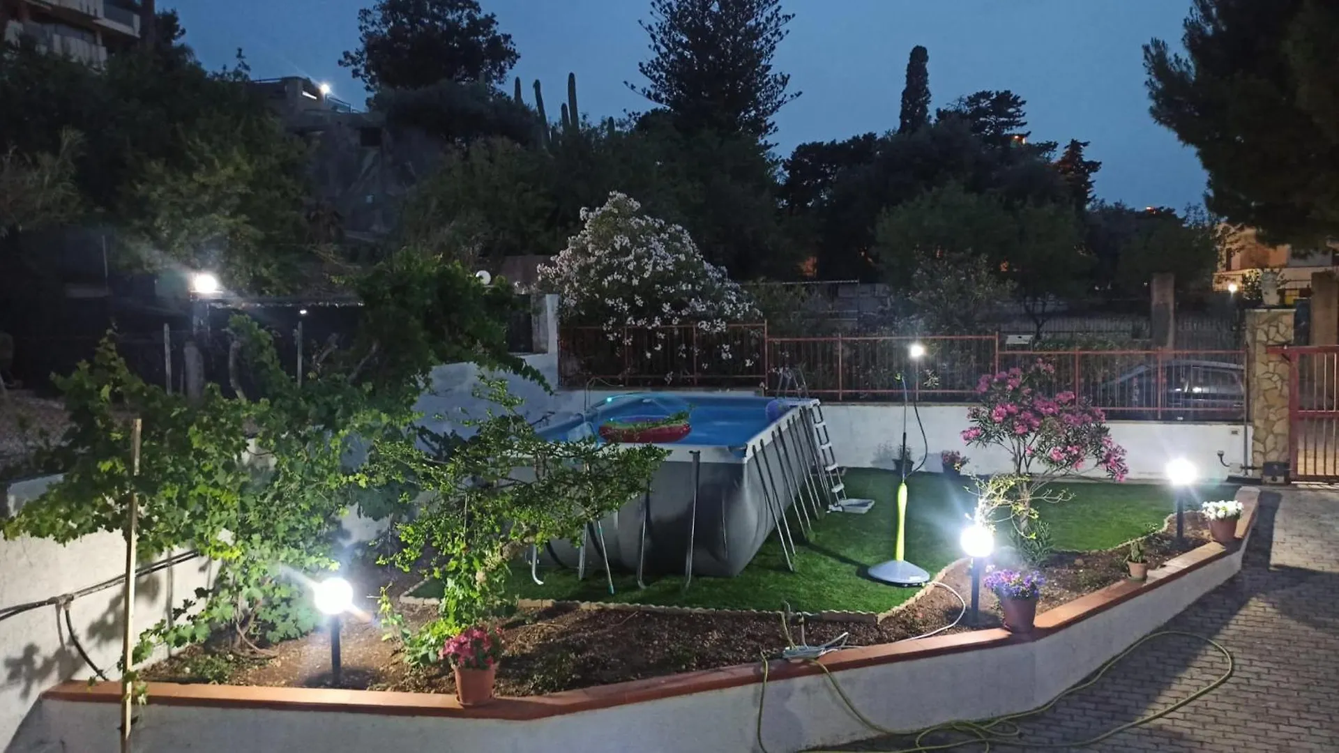 Casa Vacanze Villa Serena Pizzolungo Prázdninový dům